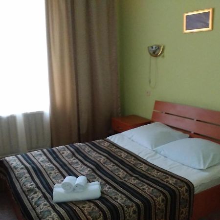 Kolos Hotel Obolon Kijev Kültér fotó