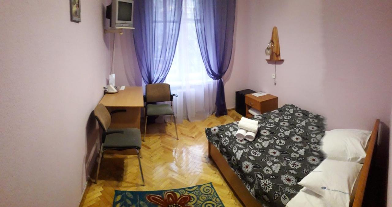 Kolos Hotel Obolon Kijev Kültér fotó