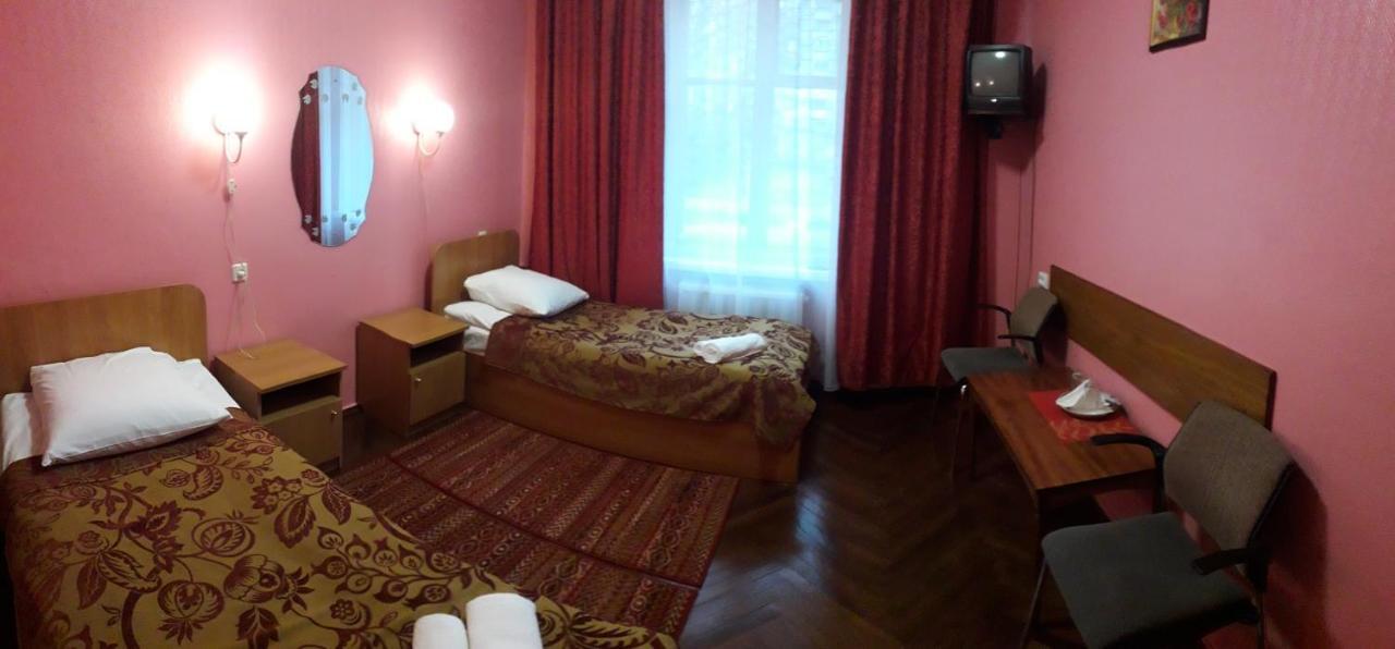 Kolos Hotel Obolon Kijev Kültér fotó